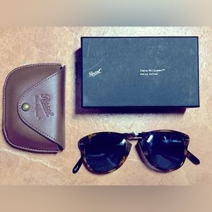 PERSOL 714 Steve McQueen Icon sunglasses.
